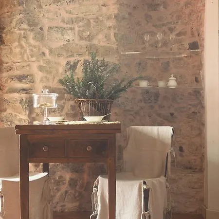 Torre Rossa Alloggio per agriturismo Pontedassio